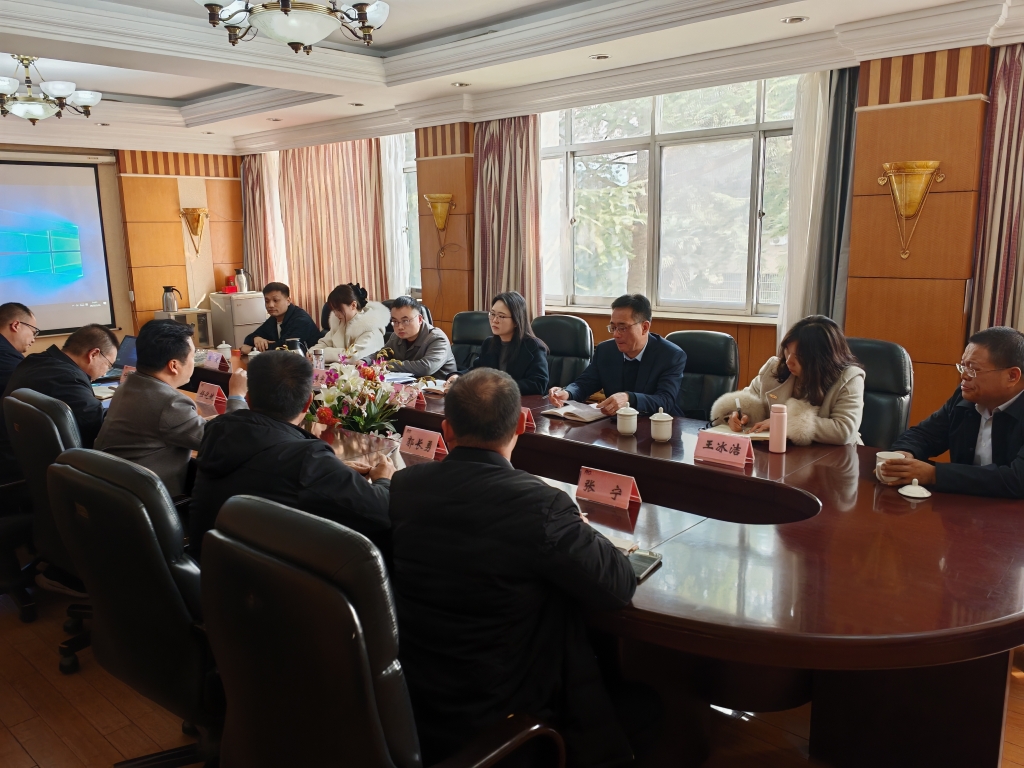 综保区与高新区辅导一行莅临二机集团调研